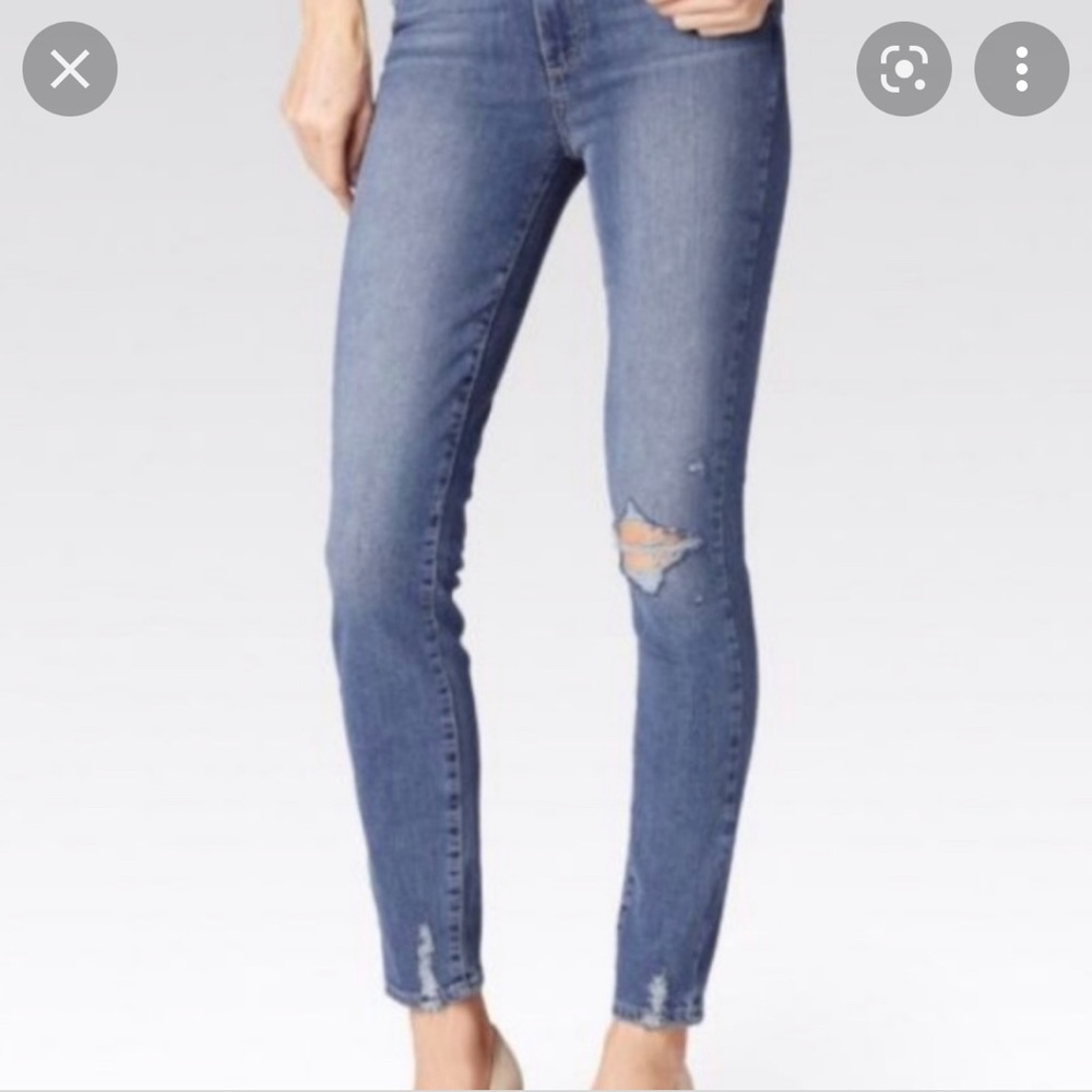 PAIGE HOXTON HIGH-RISE JEANS size 28